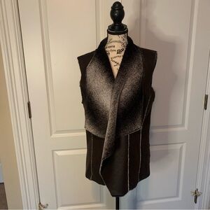 Faux fur and suede vest. Size medium.
